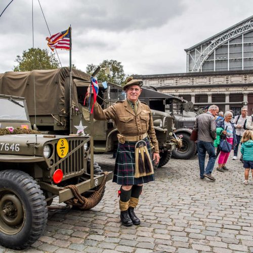 Brussels liberation day military cars