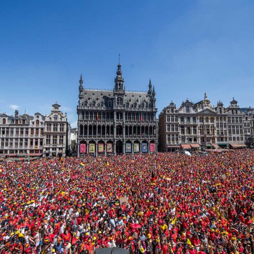 Red Devils public gather at the Grande-Place